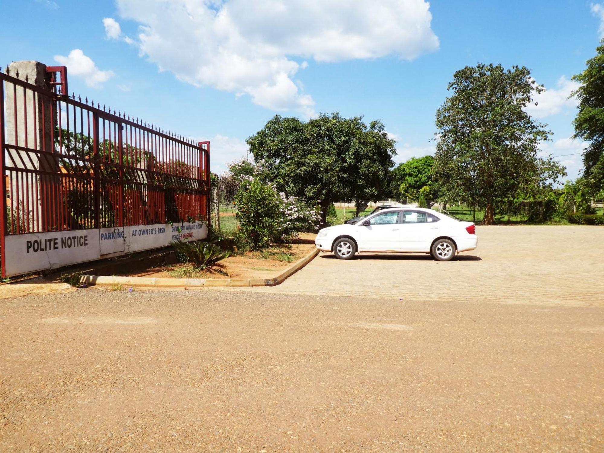 Acaki Lodge Kitgum Exterior photo