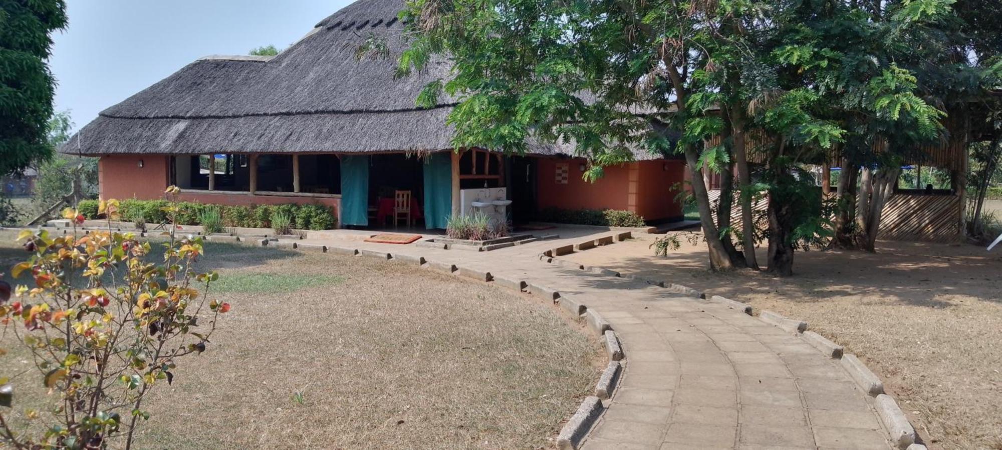 Acaki Lodge Kitgum Exterior photo